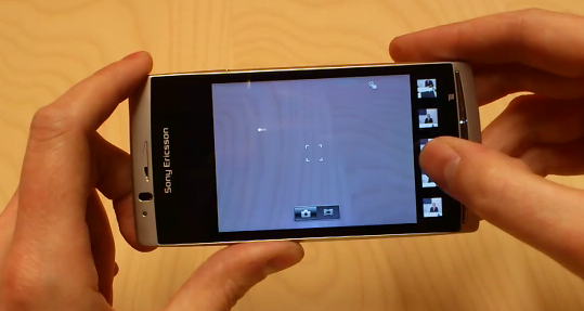 Sony Ericsson Xperia Arc e la sua fotocamera (video)