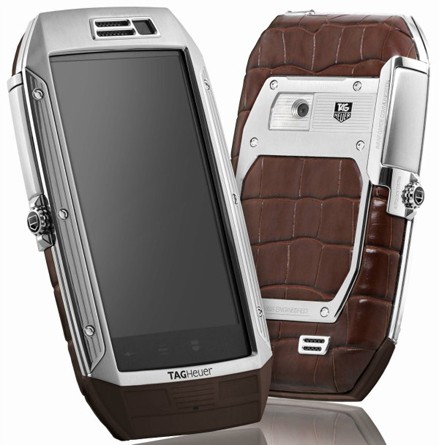 Tag Heuer Link: smartphone Android in pelle di coccodrillo, a 4.700€