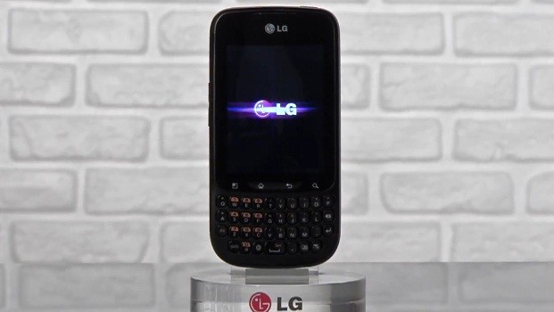 LG Optimus Pro, ufficiale il nuovo smartphone Android con QWERTY