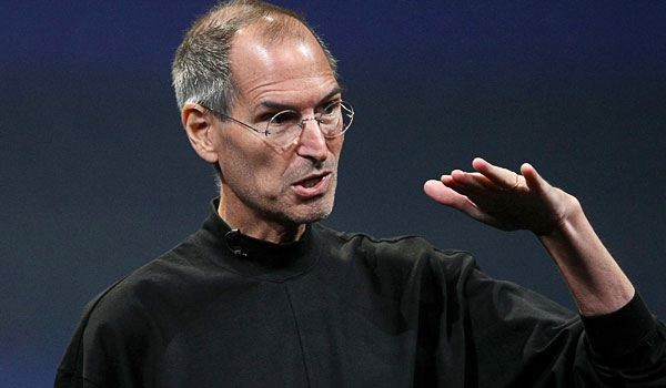 Steve Jobs si dimette dal ruolo di CEO della Apple
