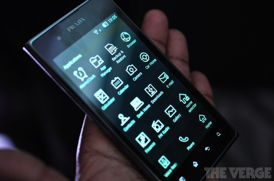 LG Prada Phone 3.0: disponibile in Corea del Sud, da Gennaio in Europa
