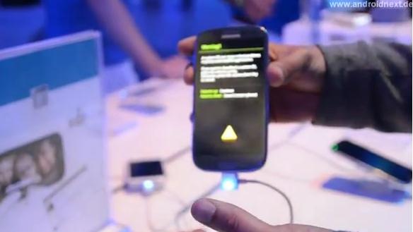 Samsung Galaxy S III: ecco in video il Download Mode