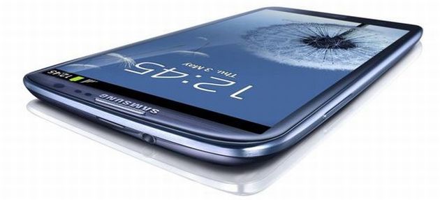 Samsung Galaxy S III, il primo aggiornamento arriva anche in Italia