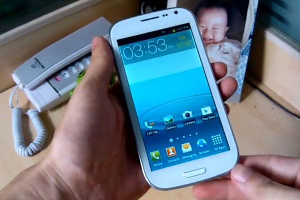 Ecco il primo clone cinese del Galaxy S III