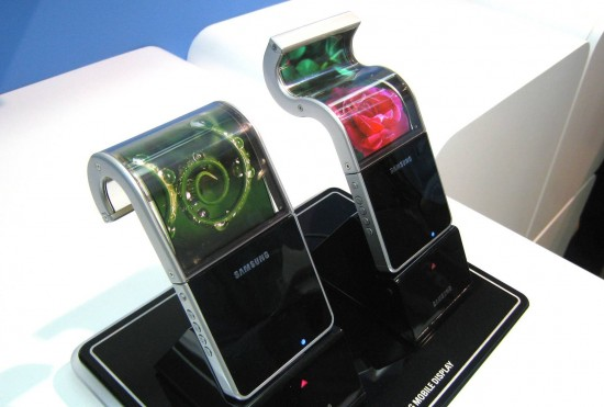 Samsung brevetta nuovi display flessibili per tablet