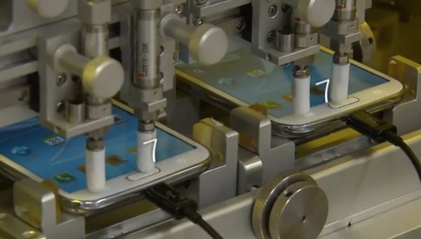 Samsung Galaxy S III e Note II: ecco come vengono testati nei laboratori