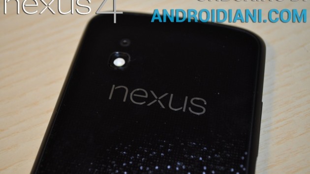 Google Nexus 4: video-unboxing di Androidiani.com