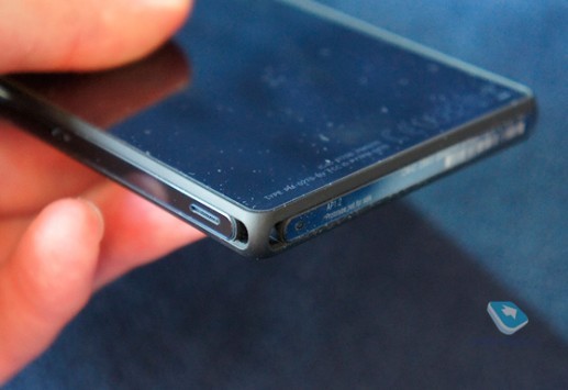 Sony Xperia Z: nessuna copertura con Gorilla Glass o Dragontrail