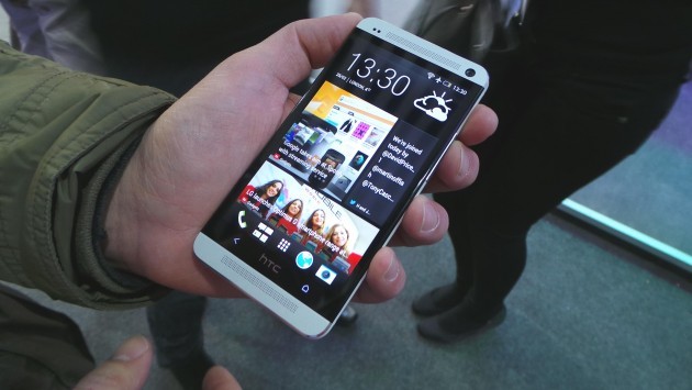 [MWC 2013] HTC One: hands-on di Androidiani.com
