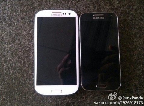 Samsung Galaxy S4 Mini si mostra in foto