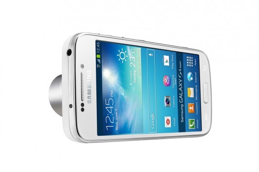Samsung Galaxy S4 Zoom: ecco il primo video promozionale ufficiale girato a Milano