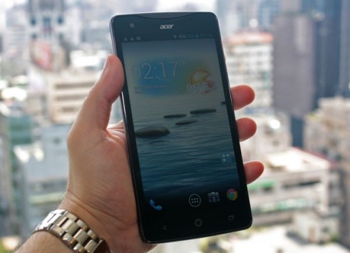 Acer Liquid S1: video confronti con Galaxy S4, Galaxy Note II e HTC One
