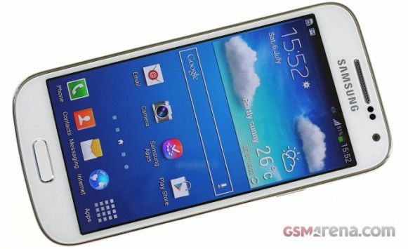 Samsung Galaxy S4 Mini: ecco un nuovo video hands-on
