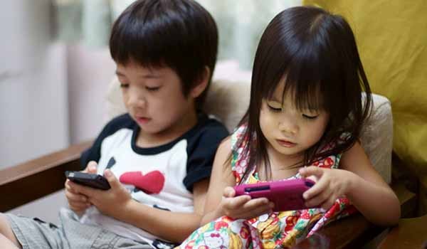 Il Samsung Galaxy S5 avrà una modalità bambini con funzioni speciali