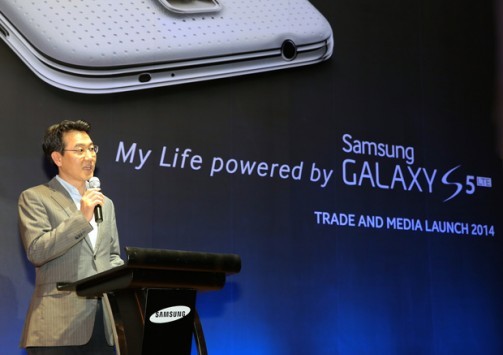 Samsung Galaxy S5: comparsa in rete la versione Google Play Edition