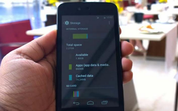 Android One, niente fotocamera senza microSD