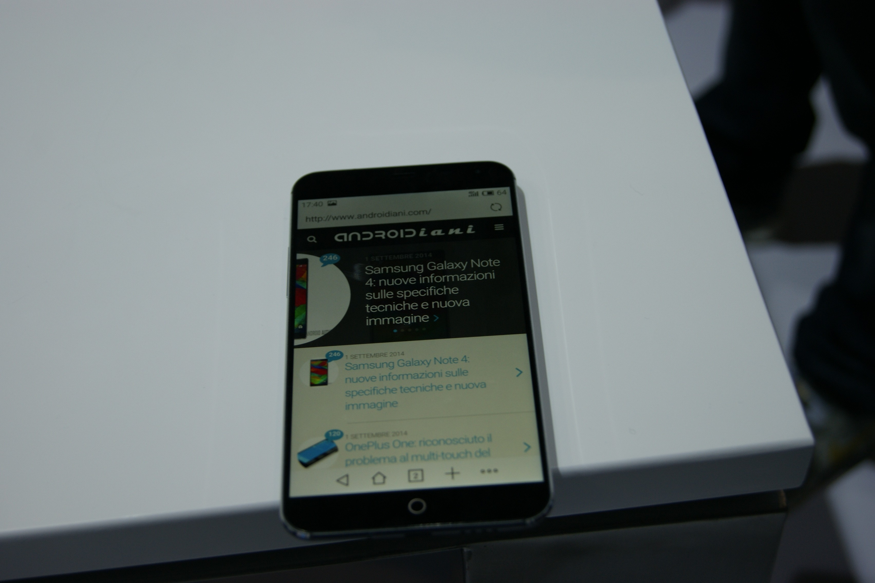 Mobile home page Androidiani.com su Meizu MX4