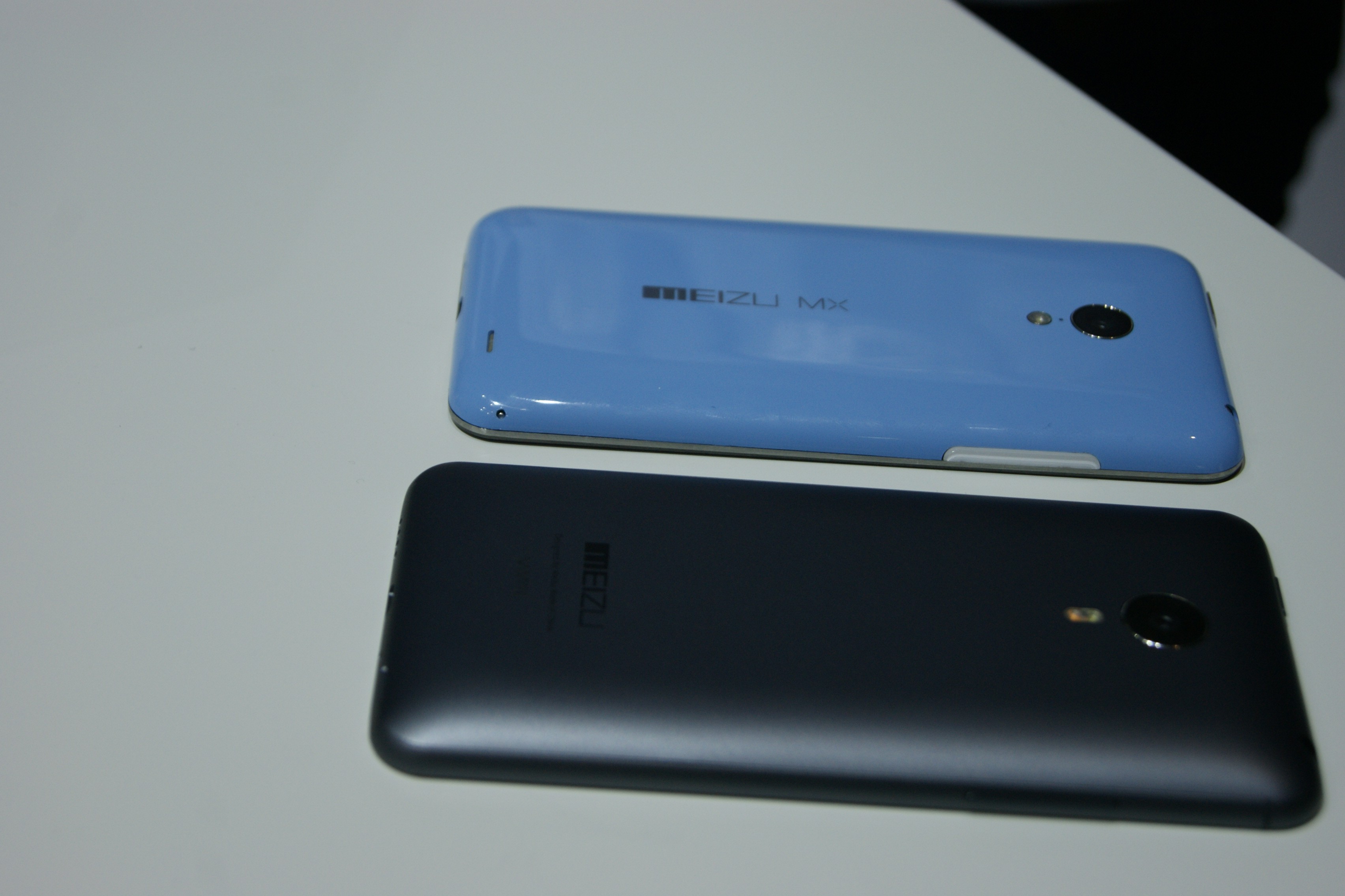 MX3 vs MX4 back