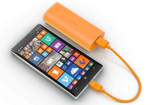 Microsoft: svelato un battery pack da 6000mAh