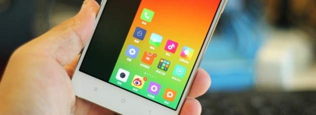 Xiaomi: su Mi3 e Mi4 arrivano le funzioni per l'utilizzo con una mano