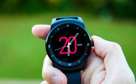 LG G Watch R2 supporterà il 4G, lo vedremo all'MWC 2015?