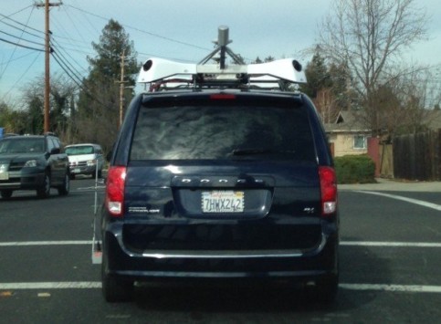 Apple, auto e telecamere per rimpiazzare Street View?
