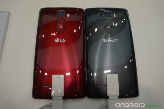 LG G Flex 2: anteprima dal Mobile World Congress 2015