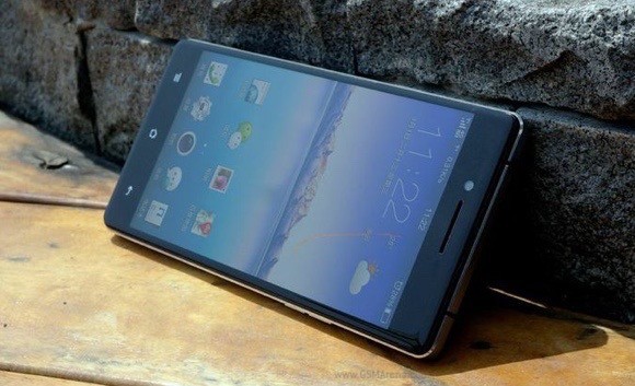 Oppo R1x si mostra in alcune foto dal vivo