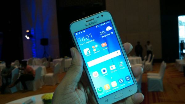 Samsung Galaxy J2 arriva in India a 115€