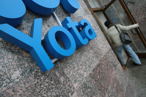 Yota Devices si allea con REX Global per vendere smartphone globalmente