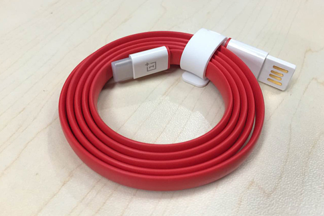 OnePlus al lavoro per migliorare il proprio cavo USB Type-C