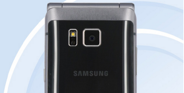 Samsung Galaxy Golden 3, prime immagini per il nuovo flip phone: in arrivo anche in Europa?