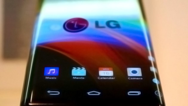 LG G Flex 3 arriva a Settembre con display Quad HD e Snapdragon 820?