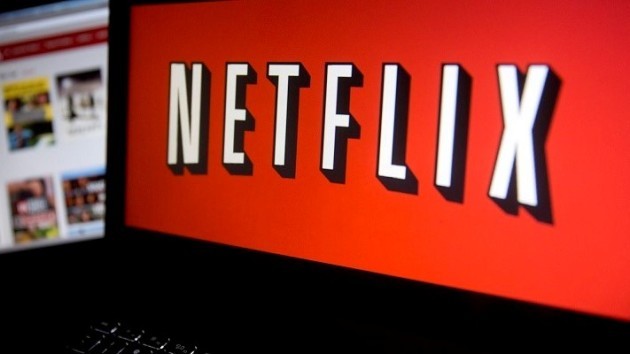 Netflix permette ora di scaricare film e serie TV da guardare offline