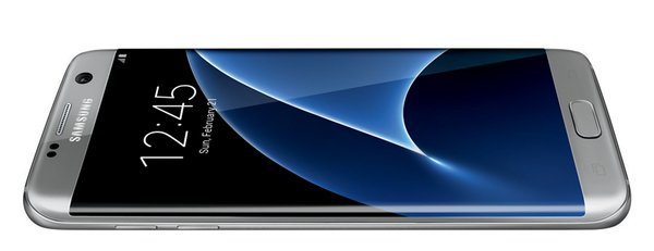 Samsung Galaxy S7 Edge protagonista di nuovi scatti dal vivo [UPDATE: nuove foto]