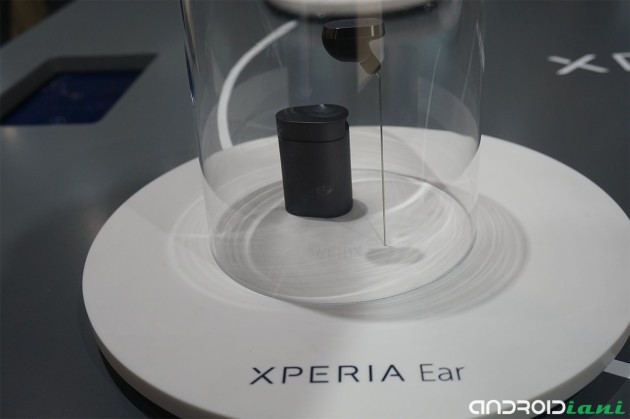 Sony presenta Xperia Ear e nuovi concept per il futuro