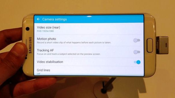 Galaxy S7: Live Photos come su iPhone e Lumia