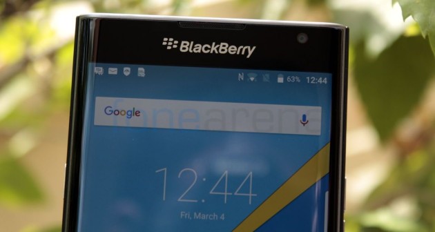 BlackBerry Hamburg: nuovo device o semplice rebrand di Alcatel Idol 4?