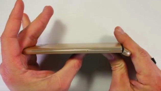 LG G5 alle prese con i test di resistenza - VIDEO