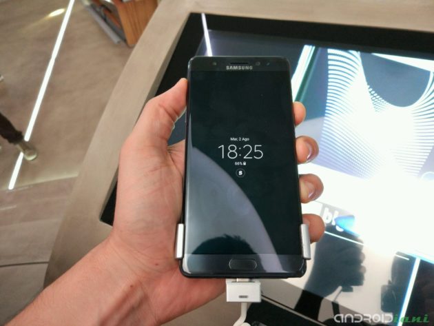 Samsung Galaxy Note 7 potrebbe essere vietato sugli aerei americani