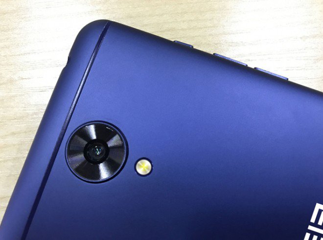 Elephone Helio X25