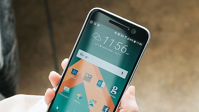 HTC 10 stop momentaneo per il rollout di Android 7.0 Nougat