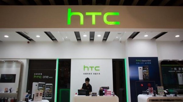 HTC in perenne calo su base annua