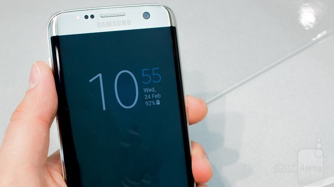 Samsung: display edge anche su smartphone entry level?