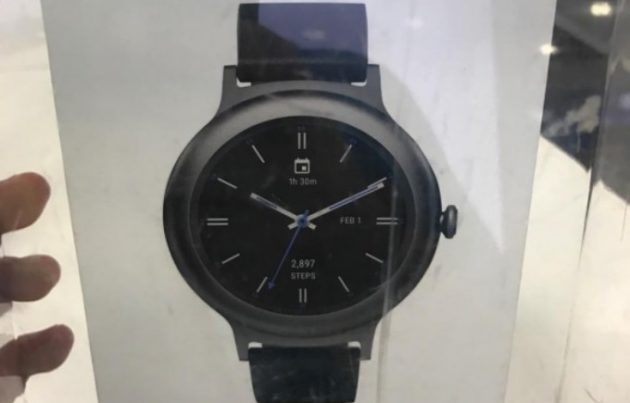 LG Watch Style, una foto della confezione mostra il design dello smartwatch