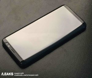Galaxy S8 ecco il top di gamma di Samsung con pellicola protettiva e cover - RUMORS (2)