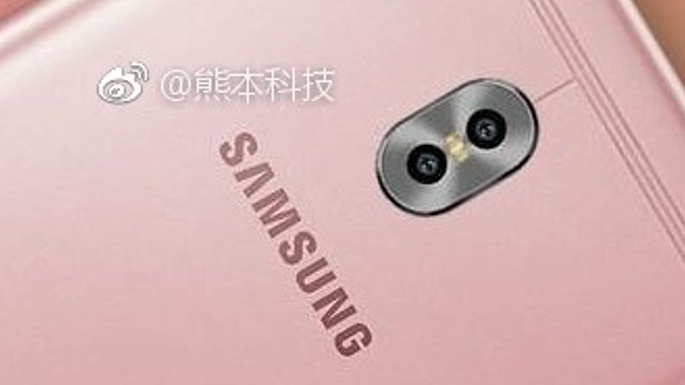 Galaxy C10 sarà il primo smartphone di Samsung con doppia camera - FOTO