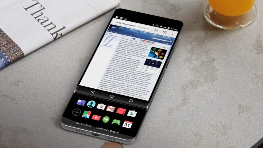 LG V30 in rotta verso una nuova tipologia di second display - FOTO (1)