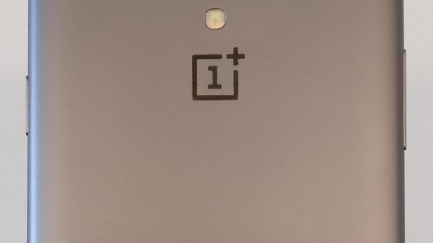 OnePlus 5: doppia fotocamera con sensori RGB e monocromatico?