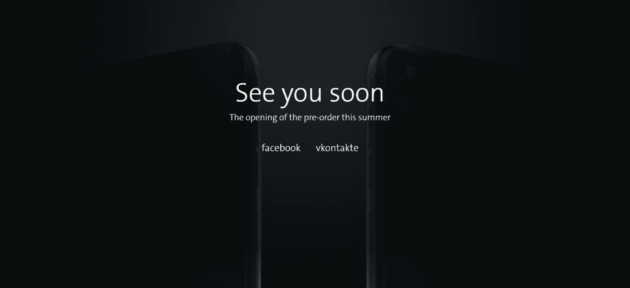 YotaPhone 3 è stato annunciato e arriverà in due varianti